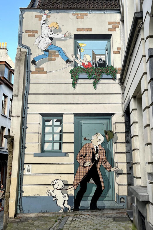 Brussels: 2 hours Private Walking Tour of the Comics Walls - Why Choose This Comic Wall Tour in Brussels