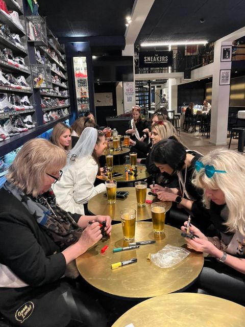 Brussels: Afternoon Tipsy Tour with Cocktails & Chocolates - From the Meeting Point at The Unusual to the End in Brussels