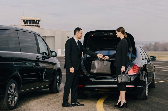 Brussels Airport Transfer (BRU) to or from Brussels (Sedan) - Key Points