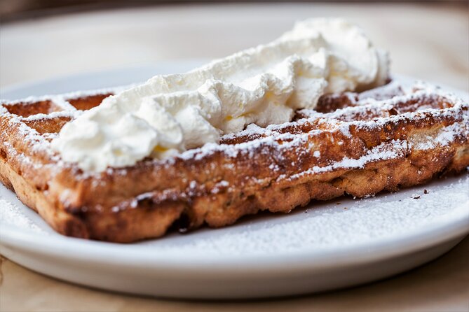 Brussels Beer and Chocolate Walking Tour - Sampling Authentic Trappist Beers