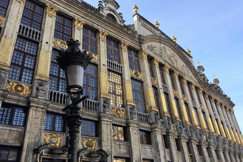 Brussels Beer, Chocolate and Waffle Tour - Starting Point at Grand Place 23