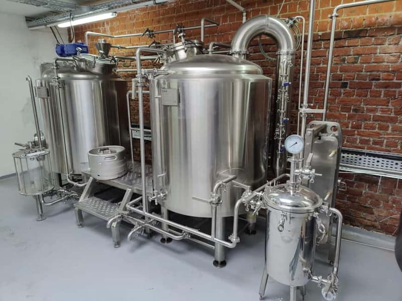 Brussels: Beer Pong in a Micro Brewery and Distillery - Key Points