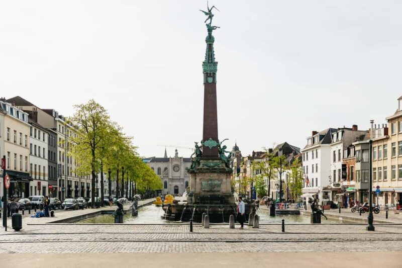 Brussels by Bike: City Highlights and Hidden Gems Tour - The Coffee Break: A Moment to Relax and Connect