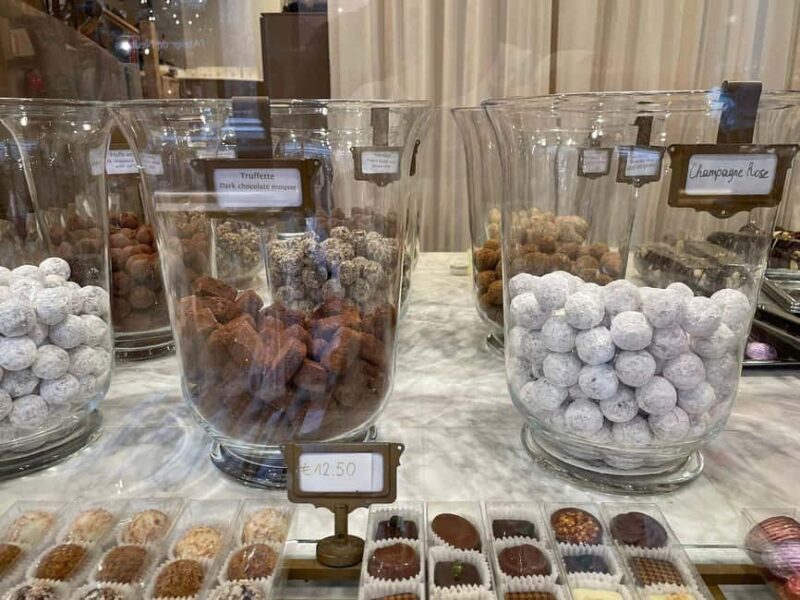 Brussels: Chocolate Appreciation and Tasting Walking Tour - Practical Details: Meeting Point and Logistics