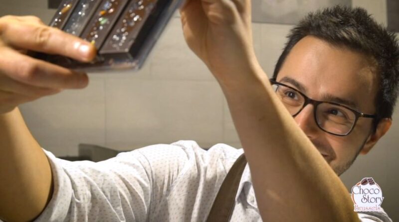 Brussels: Chocolate Museum Visit with Workshop - Inside the Chocolate Workshop: Creating Personalized Delights