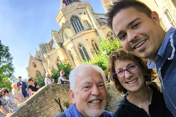 Brussels Chocolate Tour Private & Personalized with a Local Guide - Sampling the Best: Up to 8 Cocoa Flavored Treats