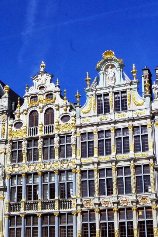 Brussels: Food Tour with Lunch, Chocolate, Beer, & Waffles - The Guide’s Style and Tour Pacing