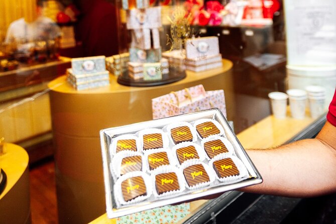 Brussels: Historical Walking Tour with Chocolate & Waffle Tasting - Starting at the Grand Place: The Heart of Brussels