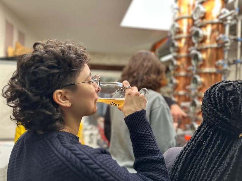 Brussels: micro brewery & distillery tour + beer tasting - The Beer and Spirit Tasting Experience