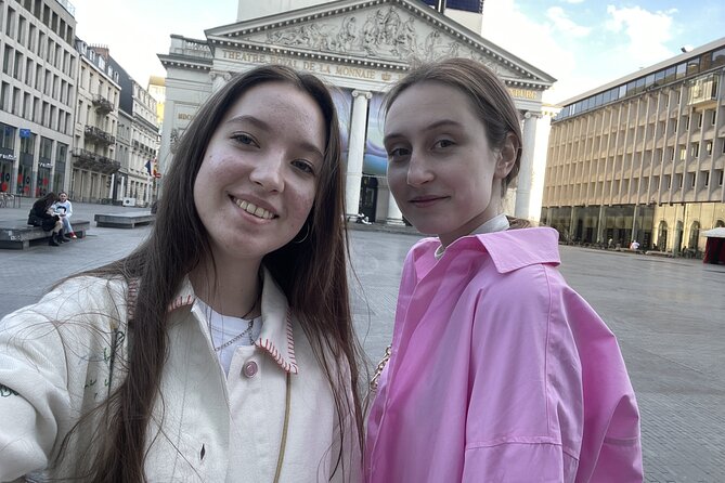 Brussels Origins of the City: Exploration Game and Tour - Discovering the Grand Place and Its Surroundings