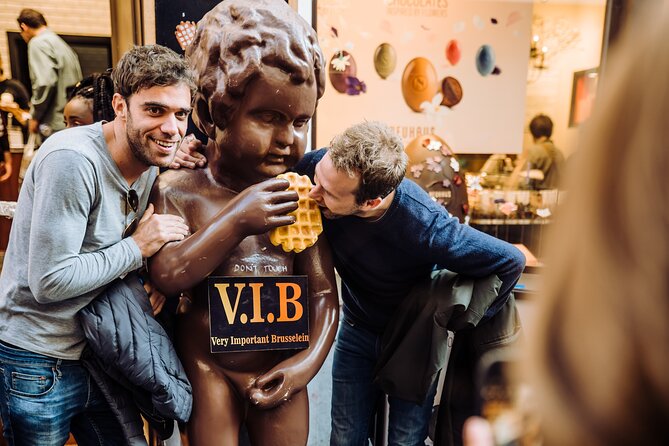 Brussels Private Custom Tour with a Local Guide, Kickstart your Trip - Explore Brussels’ Beer Culture in a Welcoming Café