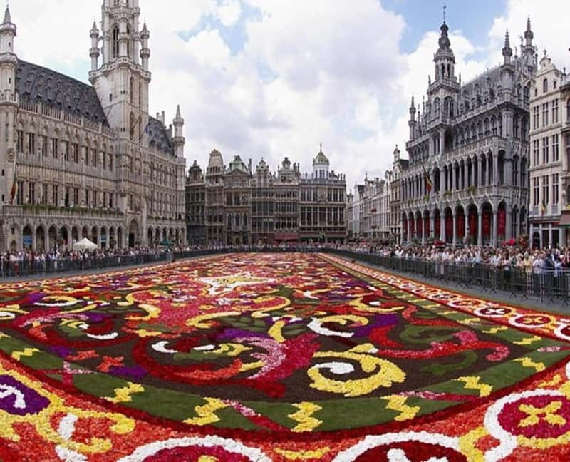 Brussels: Private Highlights Tour - Exploring the City’s Artistic and Cultural Gems