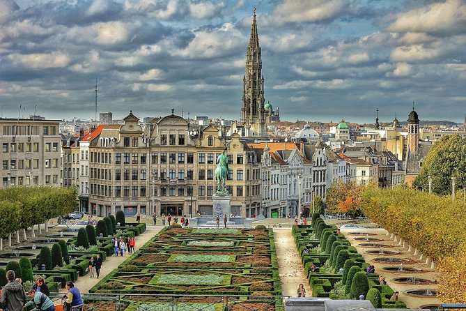 Brussels Private Walking Tour With A Professional Guide - Key Points