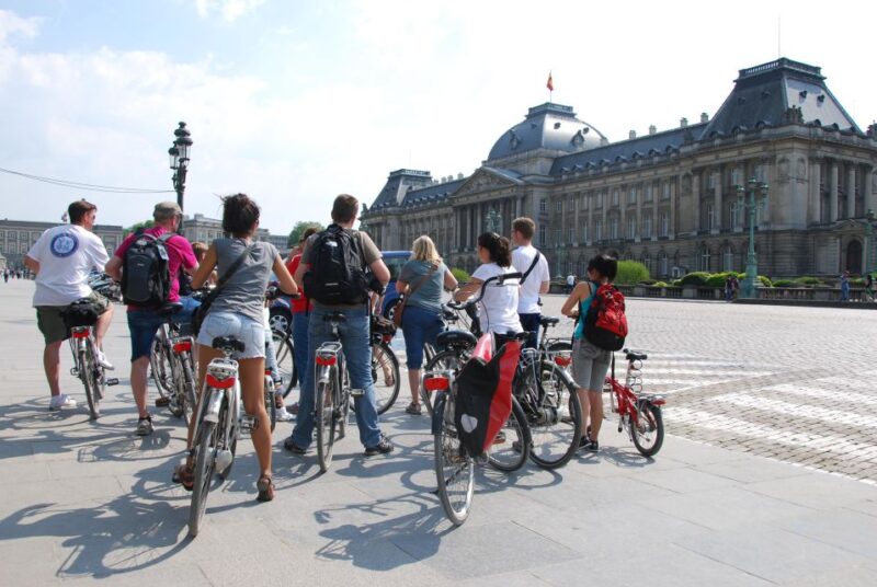Brussels: Sightseeing Bike Tour - Midway Stop for Brussels’ Famous Fries and a Beer