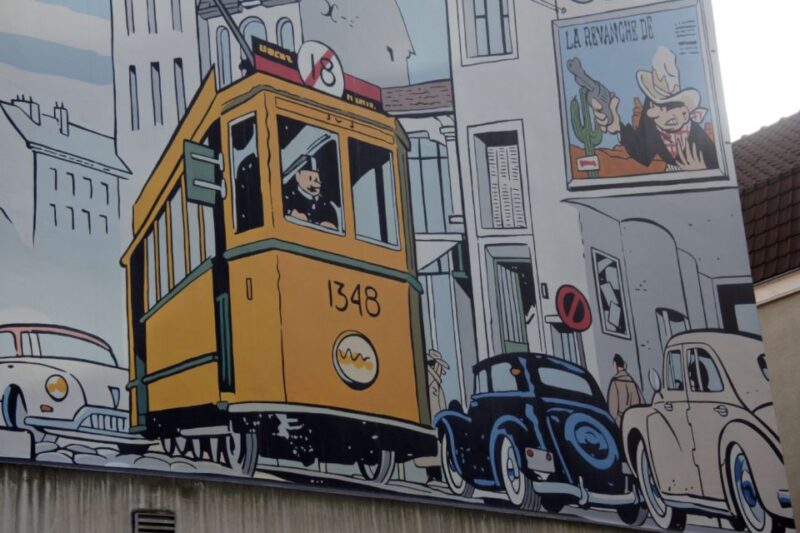 Brussels: The comic book walls walking tour - Visiting Tintin’s House and Exploring Belgian Comic Origins