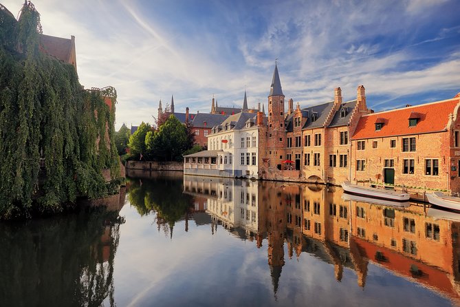 Brussels to Bruges: Private & Personalized Day Trip with a Local - Exploring Bruges with a Private, Personalized Touch