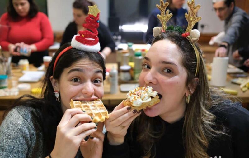 Brussels: Waffle Making Workshop With Beer Tasting - Making Waffles with Beer: A Traditional Technique