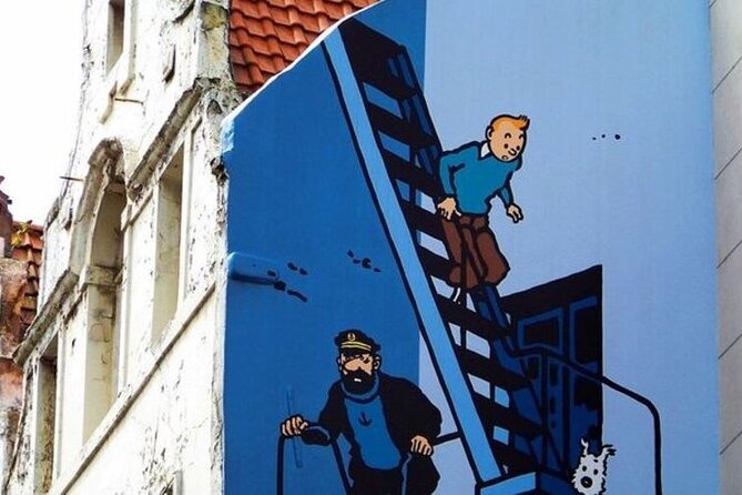 Brussels Walking Tour with Guide plus PDF - Learning the History at Square du Petit Sablon