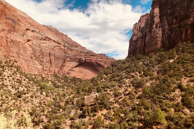 Bryce Canyon & Zion National Parks Day Tour From Las Vegas with Lunch - Bryce Canyons Unique Hoodoo Rock Formations and Rim Trail Walk