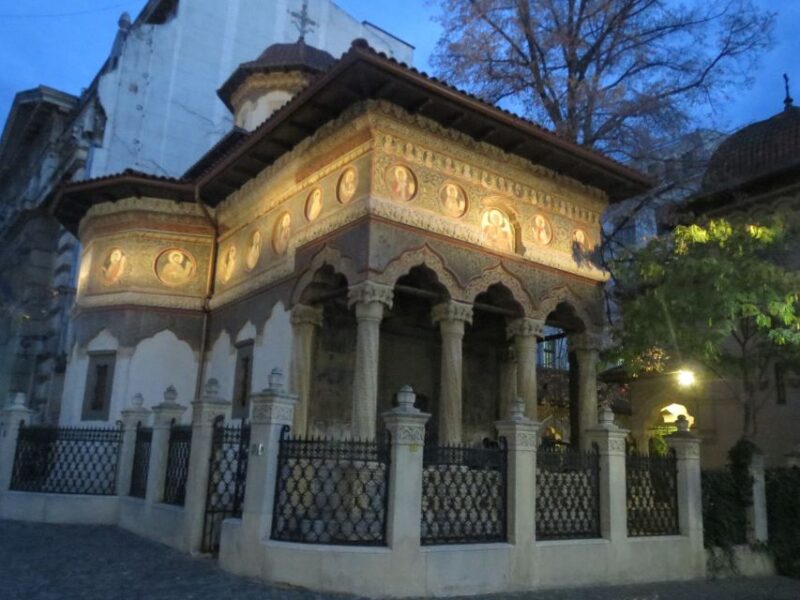 Bucharest: 2-Hour City Highlights Bike Tour - The Guide’s Style and Expertise