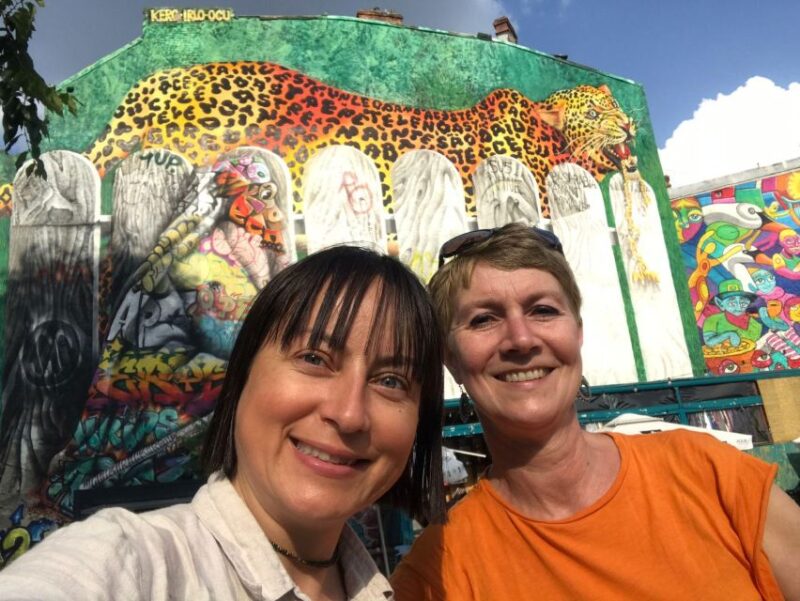 Bucharest: Alternative Sightseeing 2.5-3h-Hour Guided Tour - Guides Known for Knowledge and Storytelling