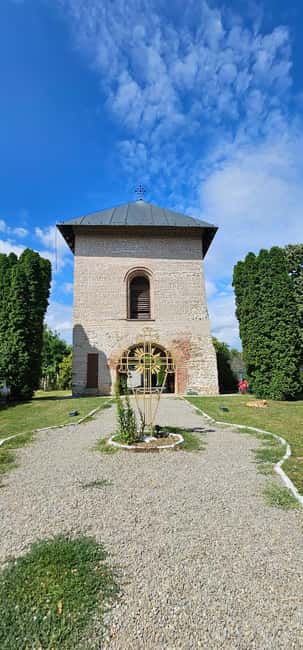 Bucharest: Bus tour Salt mine & Dracula Tomb Half Day Tour - Accessibility and Physical Considerations