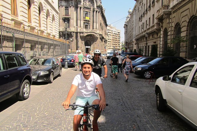 Bucharest by bike - The Route: From the Old Town to the Parliament Palace