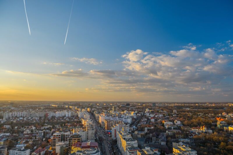 Bucharest City Tour with Village Museum - Visiting the Patriarchal Palace & Church: A Religious Landmark