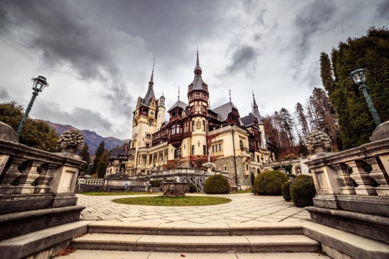 Bucharest: Dracula Castle, Peles Castle & Brasov Guided Tour - The Pacing and Timing of the Day Trip