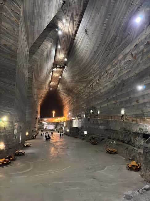 Bucharest: Dracula Tomb Place & Salt Mine Slanic Day Tour - Exploring the Slanic Prahova Salt Mine