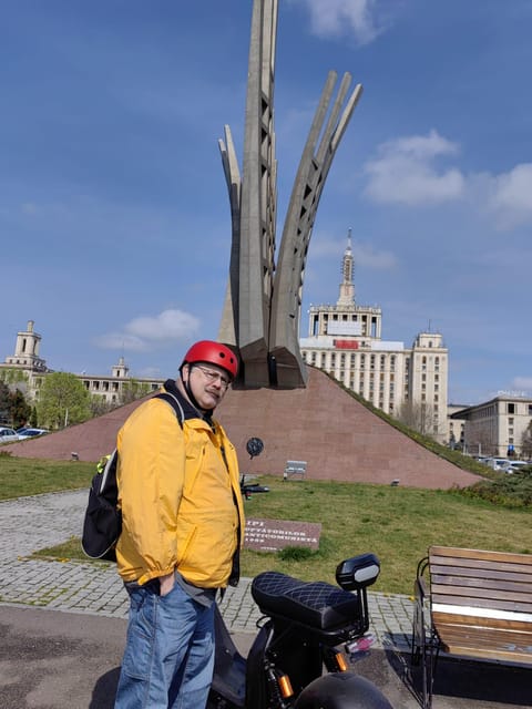 Bucharest electric city tour by Smart Balance #green - The Route: Key Stops and Their Highlights
