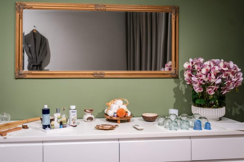 Bucharest: Harmony Wellness Center Massage Treatments - Enjoy Personalized Massage Treatments in the Heart of Bucharest