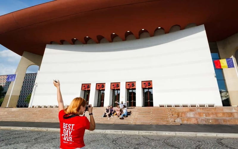 Bucharest: Hidden Markets Walking Tour with Tastings - Architectural and Cultural Significance of the Armenian Quarter