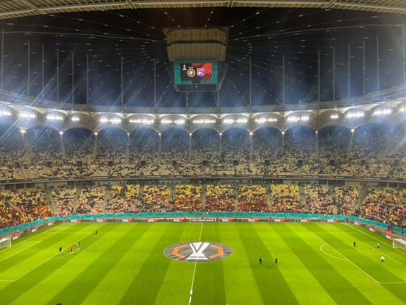 Bucharest: Live a football game with two sports journalists - Key Points