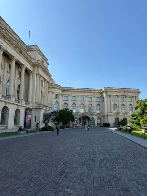 Bucharest: National Museum of Art of Romania Guided Tour - Exploring the Museum’s Art Collection in One Hour