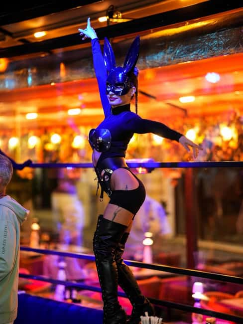 Bucharest: Nightlife Tour with VIP Club Entry - Key Points