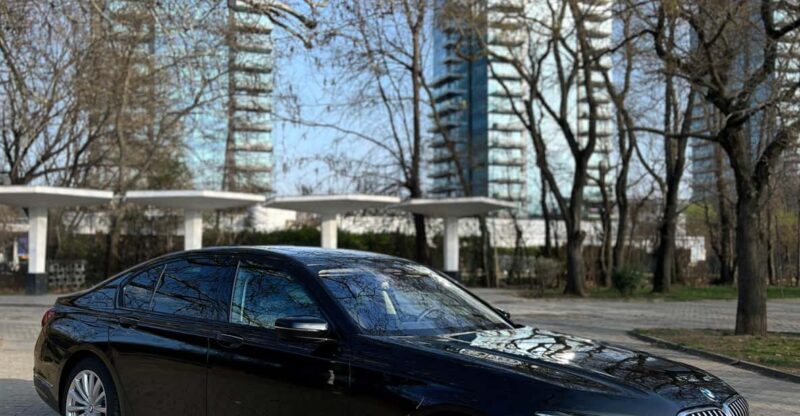 Bucharest: Private City Tour by BMW 7 Series - The Comfort and Convenience of a BMW 7 Series