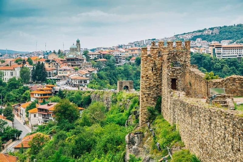 Bucharest: Private Day Trip to Veliko Tarnovo and Arbanasi - Key Points