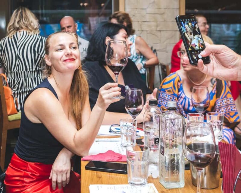 Bucharest: Romanian Lunch Offer & Sparkling Wine - Key Points