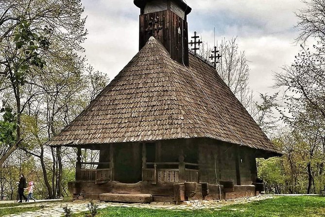 Bucharest Sightseeing - Half-Day Private Tour - A Stroll Along Calea Victoriei