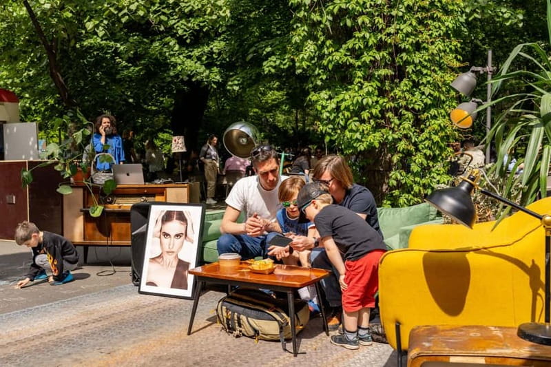 Bucharest: Street Food and Top Places Tour - Discover Bucharest’s Secret Art and Cultural Spaces