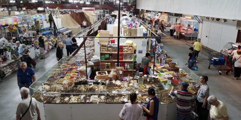 Bucharest: Street Food Tour with a Local Guide - Pacing and Group Size Considerations