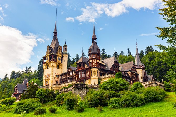 Bucharest to Dracula Castle, Peles Castle and Brasov Guided Tour - Peles Castle: Romania’s Royal Summer Residence