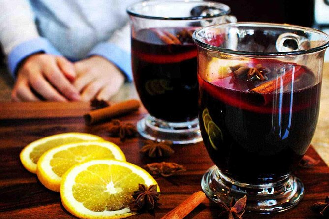 Bucharest: Tour of Christmas traditions & decorations - From the National Theatre to the Festive Parliament Square