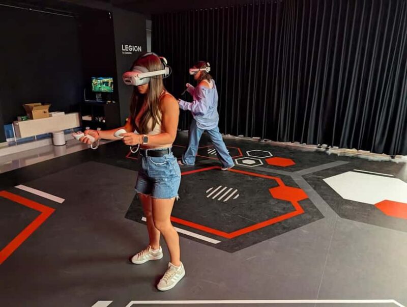 Bucharest: VR Escape Room & Arena with Coffee Break - The Starting Point at Gateway VR Studio in Bucharest