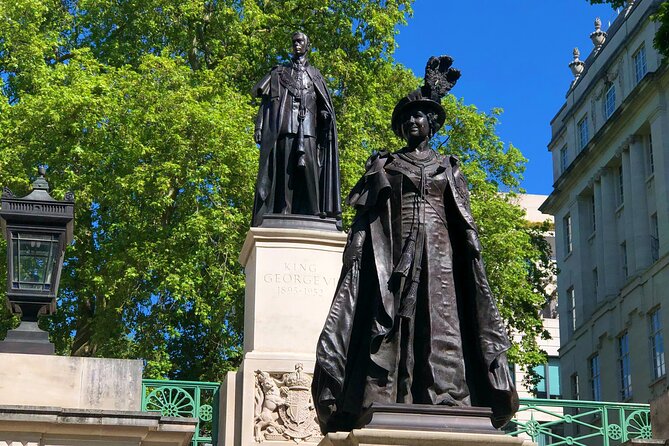Buckingham Palace Visit & Changing of the Guard Walking Tour - Frequently Asked Questions