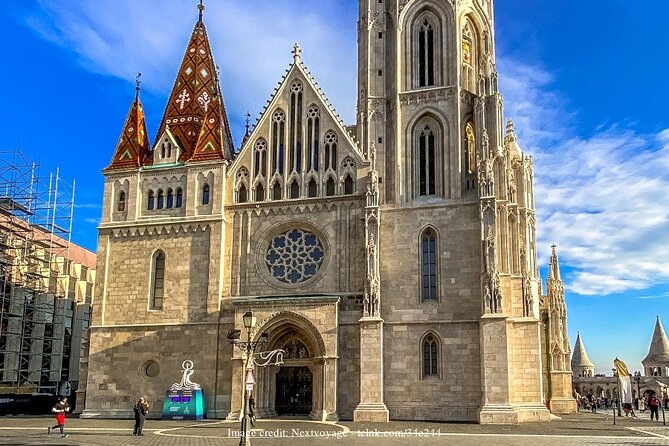 Buda Castle District: Private Tour including Gellért Hill - Starting Point and End Location in Budapest