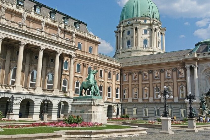 Buda Castle District: Private Tour including Gellért Hill - Practical Details and Physical Expectations