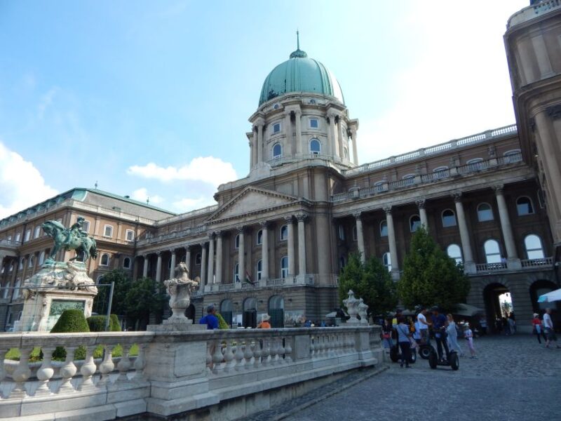 Buda Castle: Private Walking Tour - Climbing the Matthias Tower for Panoramic Views
