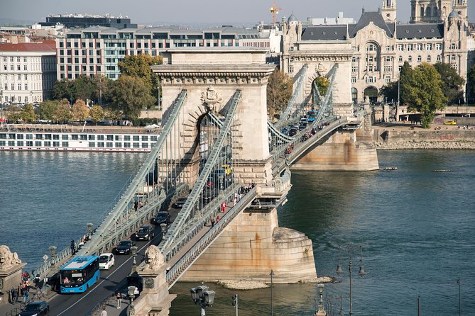Budapest 3-Hour City Tour - The Tour’s Highlights: Guides and Comfort